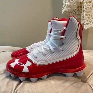Boys Football Cleats (Under Armour) Size 4
